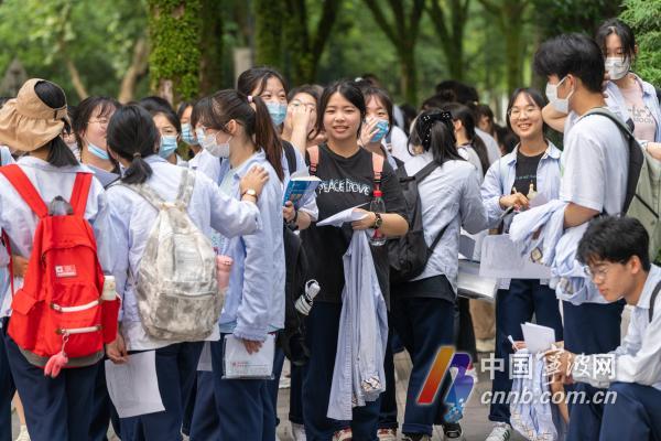 Важният момент от резултатите от тестването за 44 900 изпитани в приемния изпит в колежа Нингбо през 2022 г.